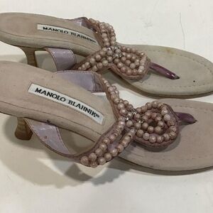 NEW w/Defects!! Manolo Blahnik Pink Beaded Women's Thong Sandals Size 37